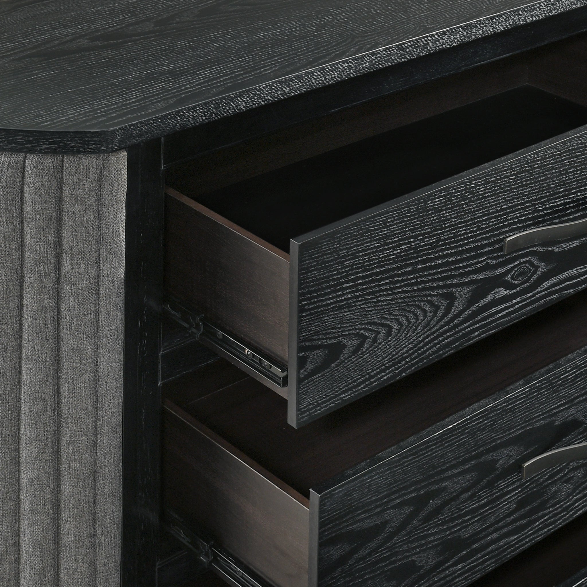 Skyline 6 Drawer Dresser-Onyx