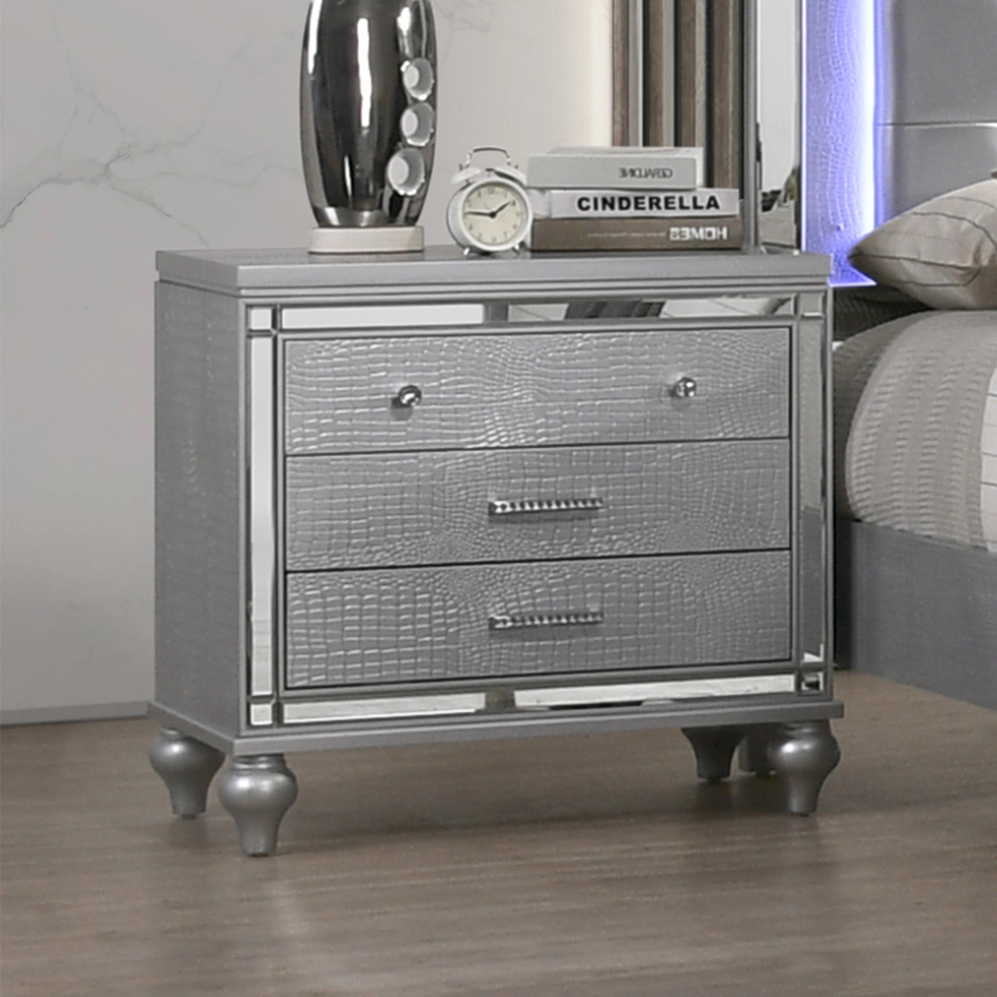 Valentino Nightstand-Silver