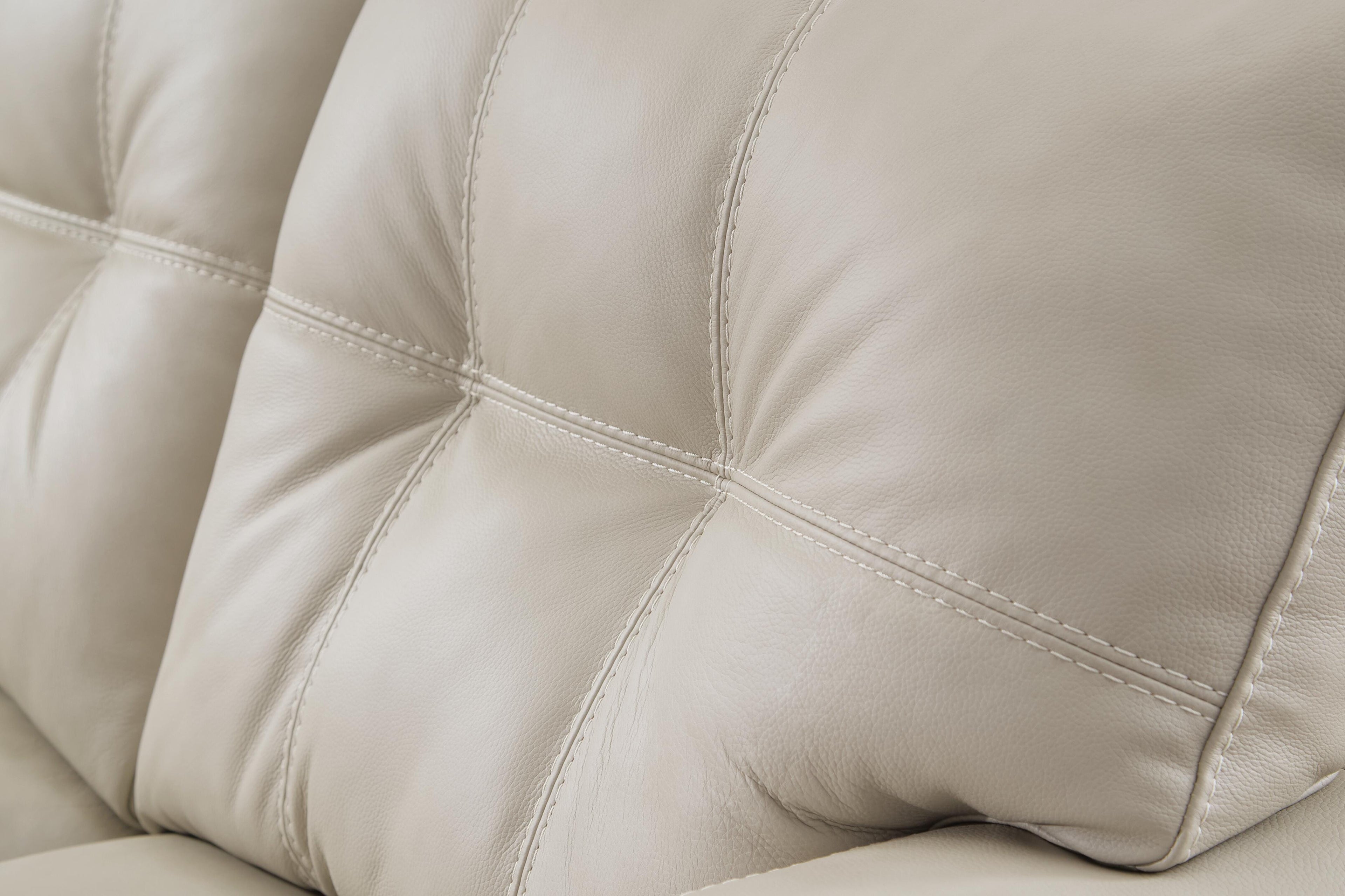 Santorine Loveseat