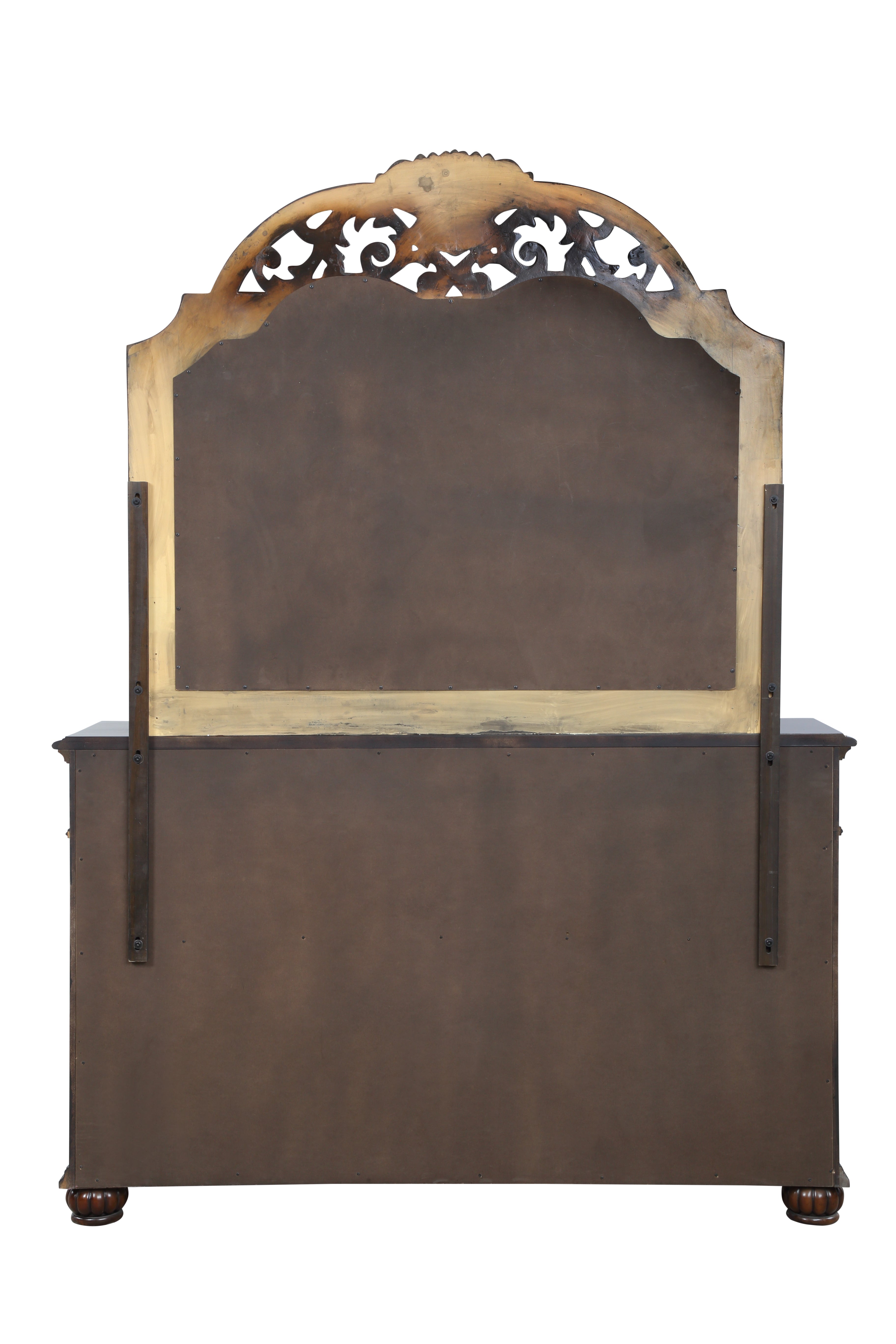 Maximus Dresser-Madeira