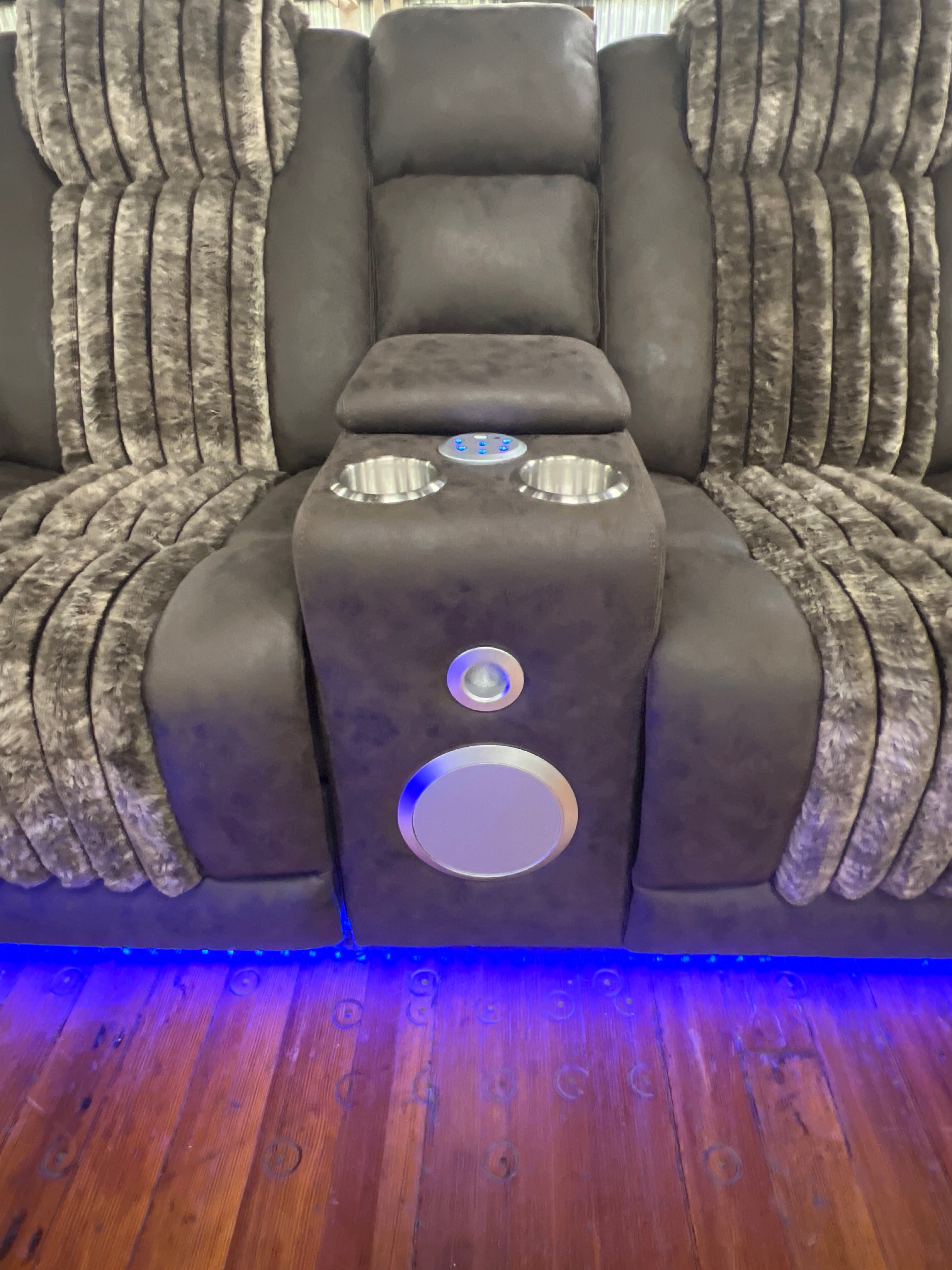 U8000 Brown Loveseat W/Speaker System