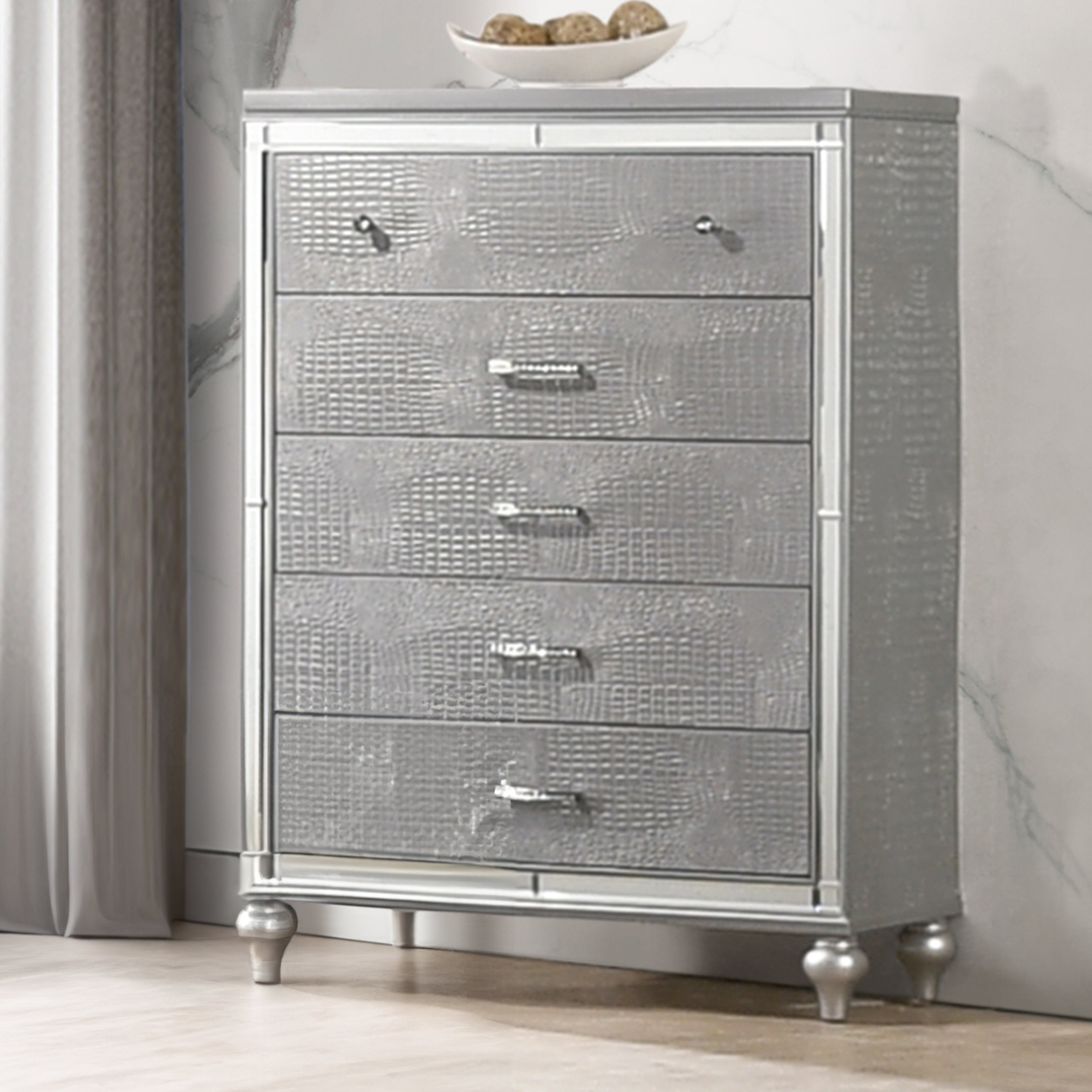 Valentino Chest-Silver