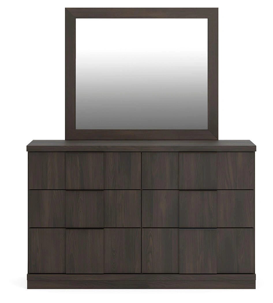 Shaehartin Dresser